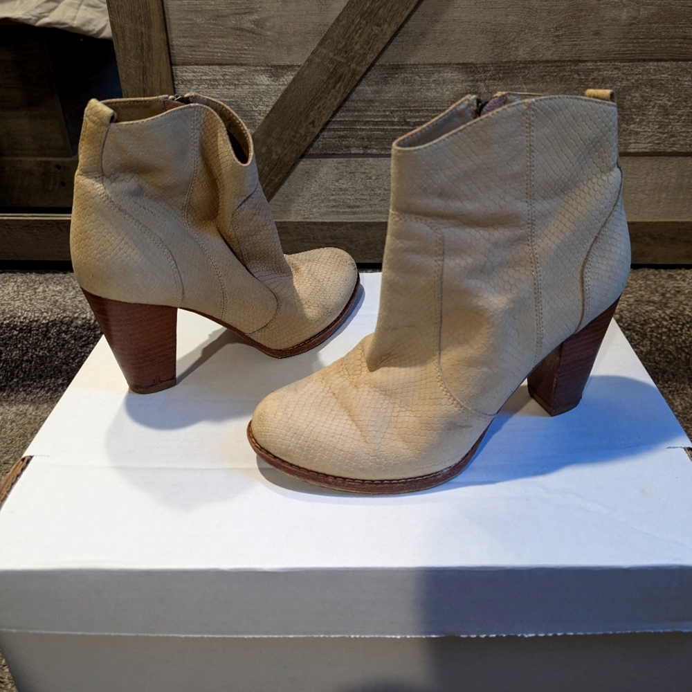 Joie Leather Booties